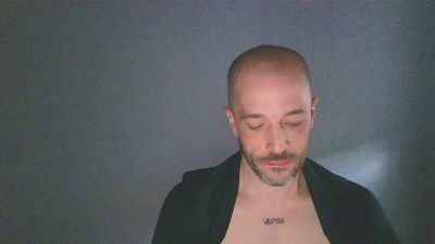 J8se — Cam4 stream photo (Mar 2026)