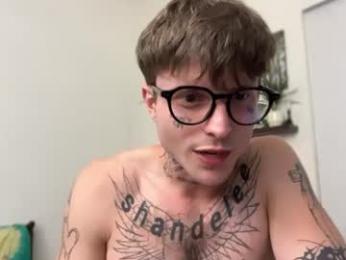 prettyboyszn — chaturbate