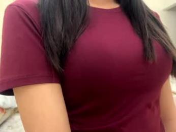 biancahuret — Chaturbate stream photo (Apr 2026)