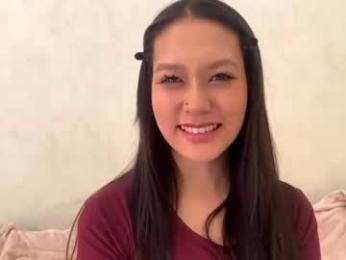 biancahuret — Chaturbate stream photo (Apr 2026)