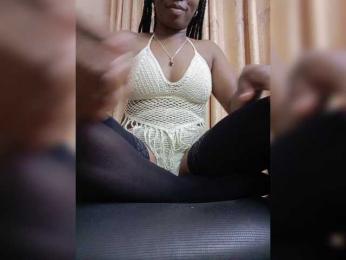 Katty-12 — Bongacams stream photo (Dec 2025)