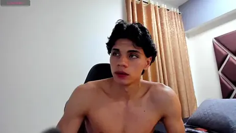 Ithan_Hott — stripchatでウェブカムモデルオンライン