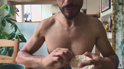 boxer_hot4 — Cam4 stream photo (May 2026)