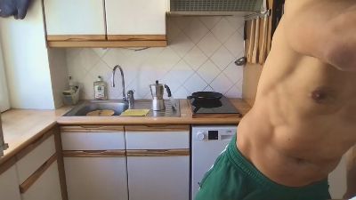boxer_hot4 — Cam4 stream photo (May 2026)