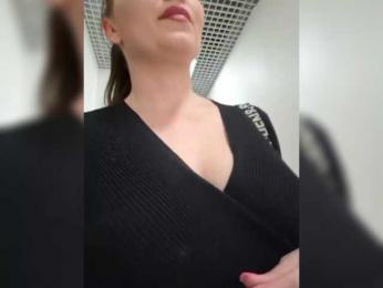 DIVORA — Bongacams stream photo (Mar 2026)