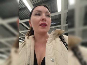 DIVORA — bongacamsでウェブカムモデルオンライン