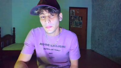 Axel_sex69 — cam4でウェブカムモデルオンライン