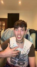 Wiidoboy22cm — cam4でウェブカムモデルオンライン