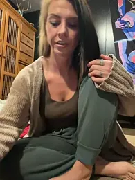 tastemecaroline — Stripchat stream photo (Apr 2026)