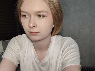 keshiavondracek — camsodaでウェブカムモデルオンライン