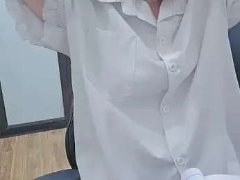 Kemmy_babe20 — stripchat