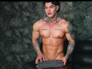Justin Clark — Flirt4free stream photo (Jun 2026)