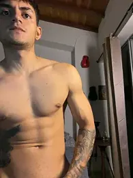 Jack_krimmer — stripchatでウェブカムモデルオンライン