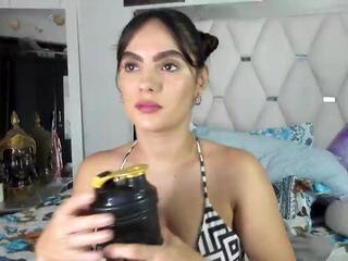 Jennifer Vey — flirt4freeでウェブカムモデルオンライン