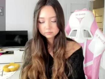 fluffy_rose — chaturbateでウェブカムモデルオンライン