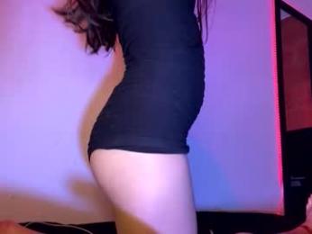 michellepetitte — Chaturbate stream photo (May 2026)