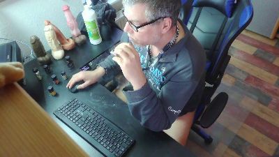 Michinms — Cam4 stream photo (Apr 2026)