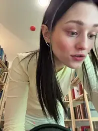 Mia_Mia_M — stripchatでウェブカムモデルオンライン