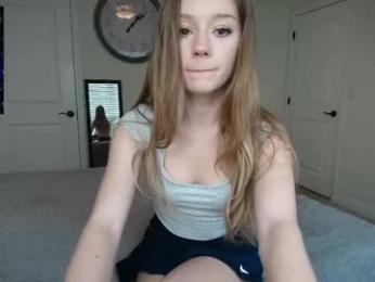 the_hotties — Chaturbate stream photo (Apr 2026)