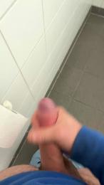 Dickersw02 — Cam4 stream photo (Apr 2026)
