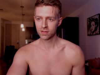 Blake Summers — flirt4freeでウェブカムモデルオンライン