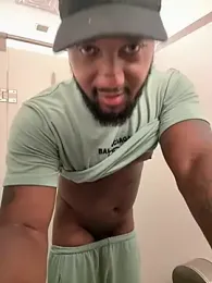 blackdrey18 — Stripchat stream photo (Jun 2026)