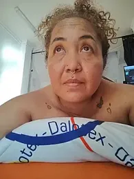 CurvyHeat — Stripchat stream photo (Aug 2026)