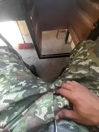 arnal32 — Stripchat stream photo (Jun 2025)