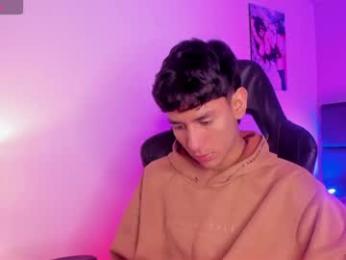 damien_howard — Chaturbate stream photo (May 2026)