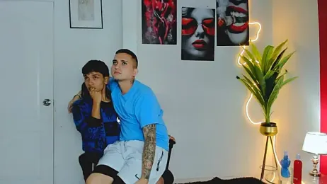 oversizedxguys — stripchatでウェブカムモデルオンライン