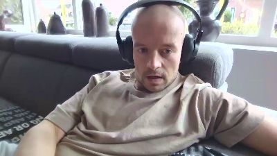 lickmycumx — Cam4 stream photo (Aug 2026)