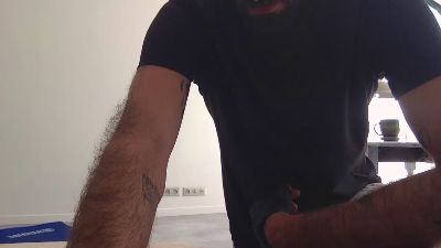 mysteriousbeard — Cam4 stream photo (Apr 2026)