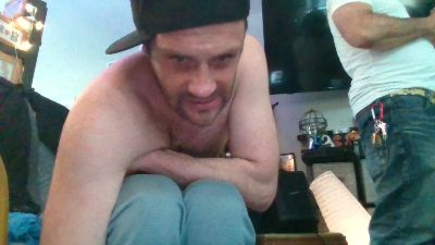 JohnRyanHellya — cam4でウェブカムモデルオンライン