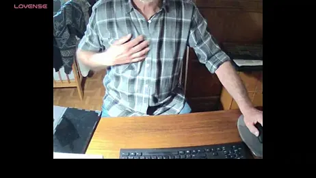 terrybare — Stripchat stream photo (Apr 2026)