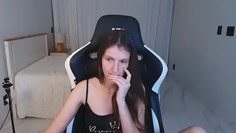 upssnowy — Stripchat stream photo (Apr 2026)