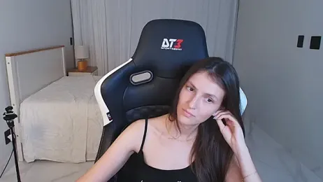 upssnowy — Stripchat stream photo (Apr 2026)