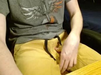 readytocum90 — Chaturbate stream photo (Apr 2026)