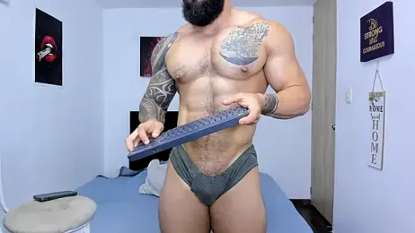 miguelangelsaenz — Stripchat stream photo (Aug 2026)