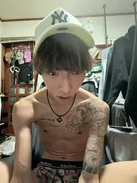 kshu420 — stripchatでウェブカムモデルオンライン