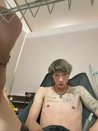 kshu420 — stripchatでウェブカムモデルオンライン