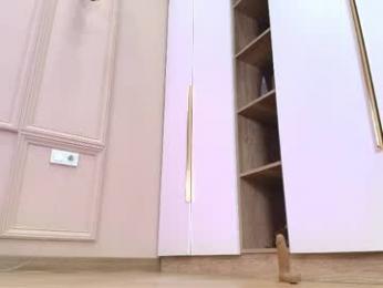 laumalove — chaturbate