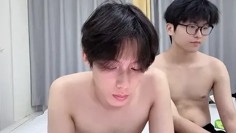 fangwei001 — stripchatでウェブカムモデルオンライン