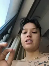 LorenRosse — stripchatでウェブカムモデルオンライン