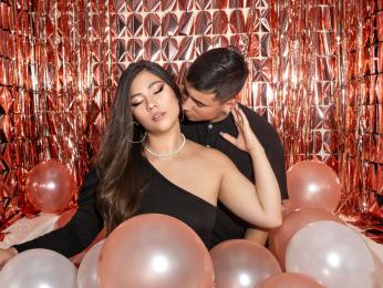 ChloeAndAdam — livejasminでウェブカムモデルオンライン