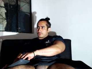 willianm777 — Camsoda stream photo (Apr 2026)