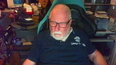 kingsizedick1 — Cam4 stream photo (Aug 2026)