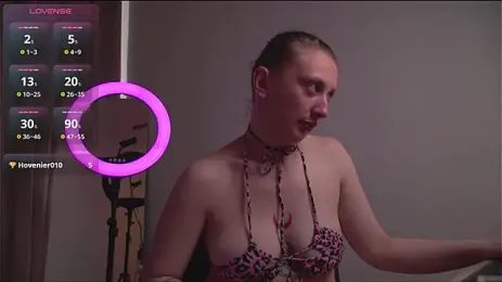 Helga_vibe — Stripchat stream photo (Sep 2026)