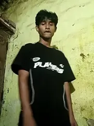 YourTeenBoy21 — stripchatでウェブカムモデルオンライン