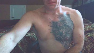 DILFiGuess1 — Cam4 stream photo (Apr 2026)