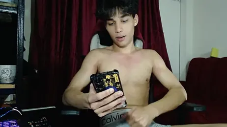 Marck-Pro — stripchatでウェブカムモデルオンライン